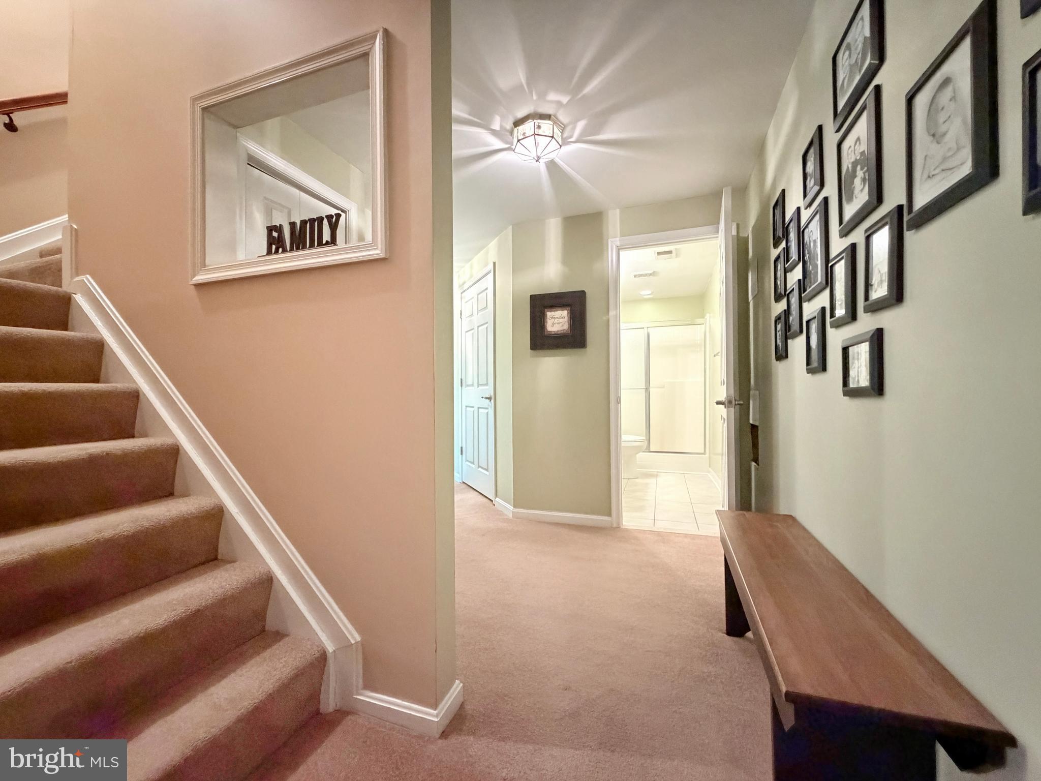 KINGS GRANT LA PLATA - Residential