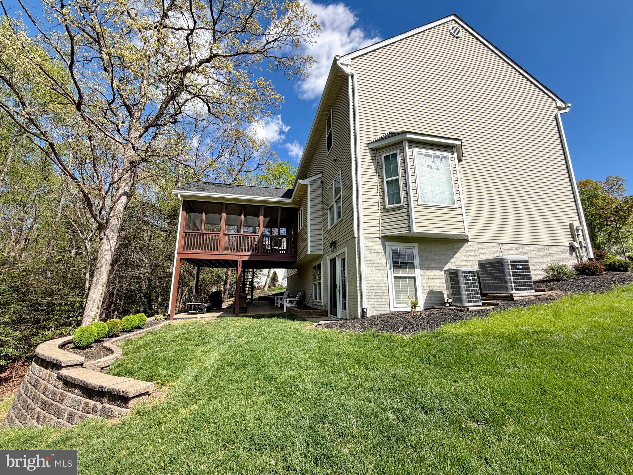 KINGS GRANT LA PLATA - Residential