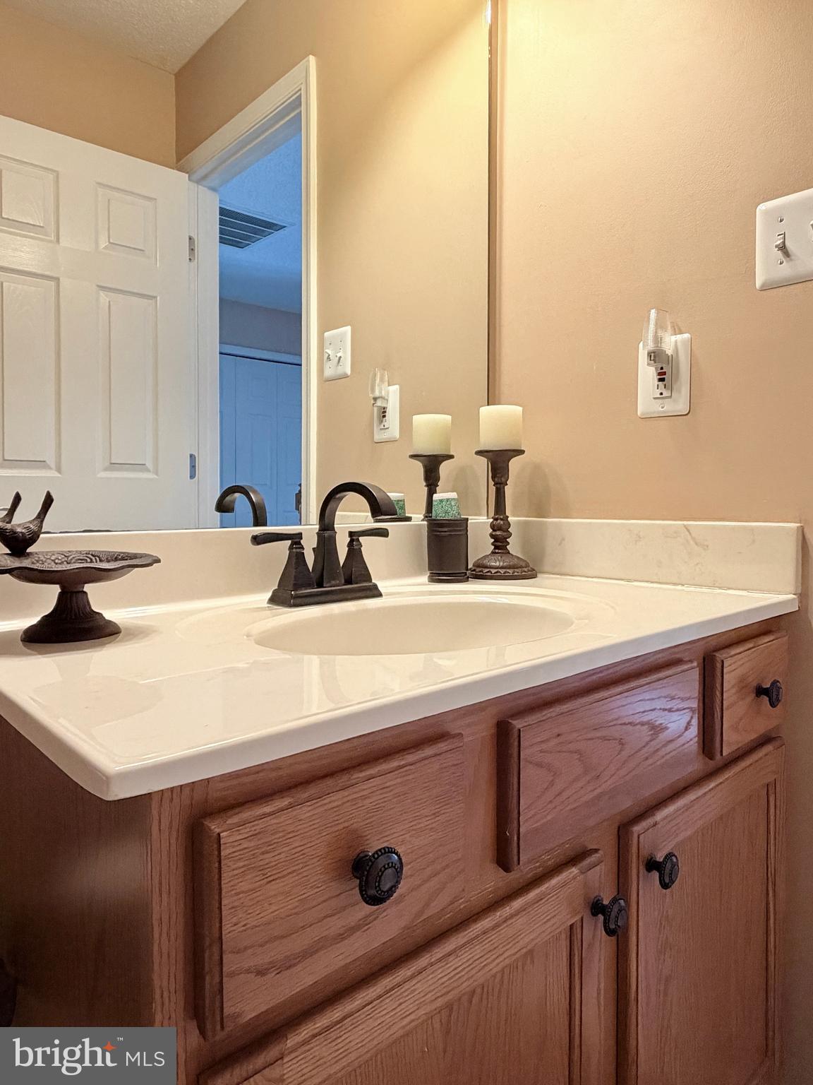 KINGS GRANT LA PLATA - Residential