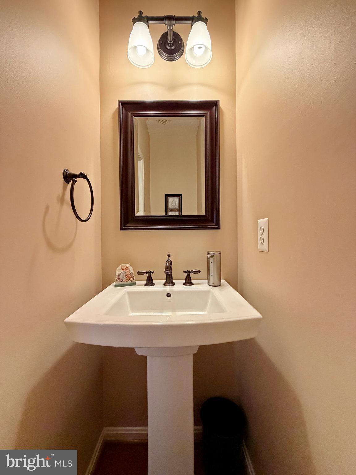 KINGS GRANT LA PLATA - Residential