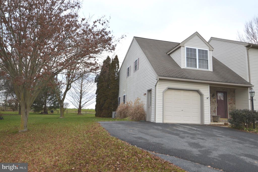 Photo of 304 Clay Road, Lititz, PA 17543 (MLS # PALA2045144)