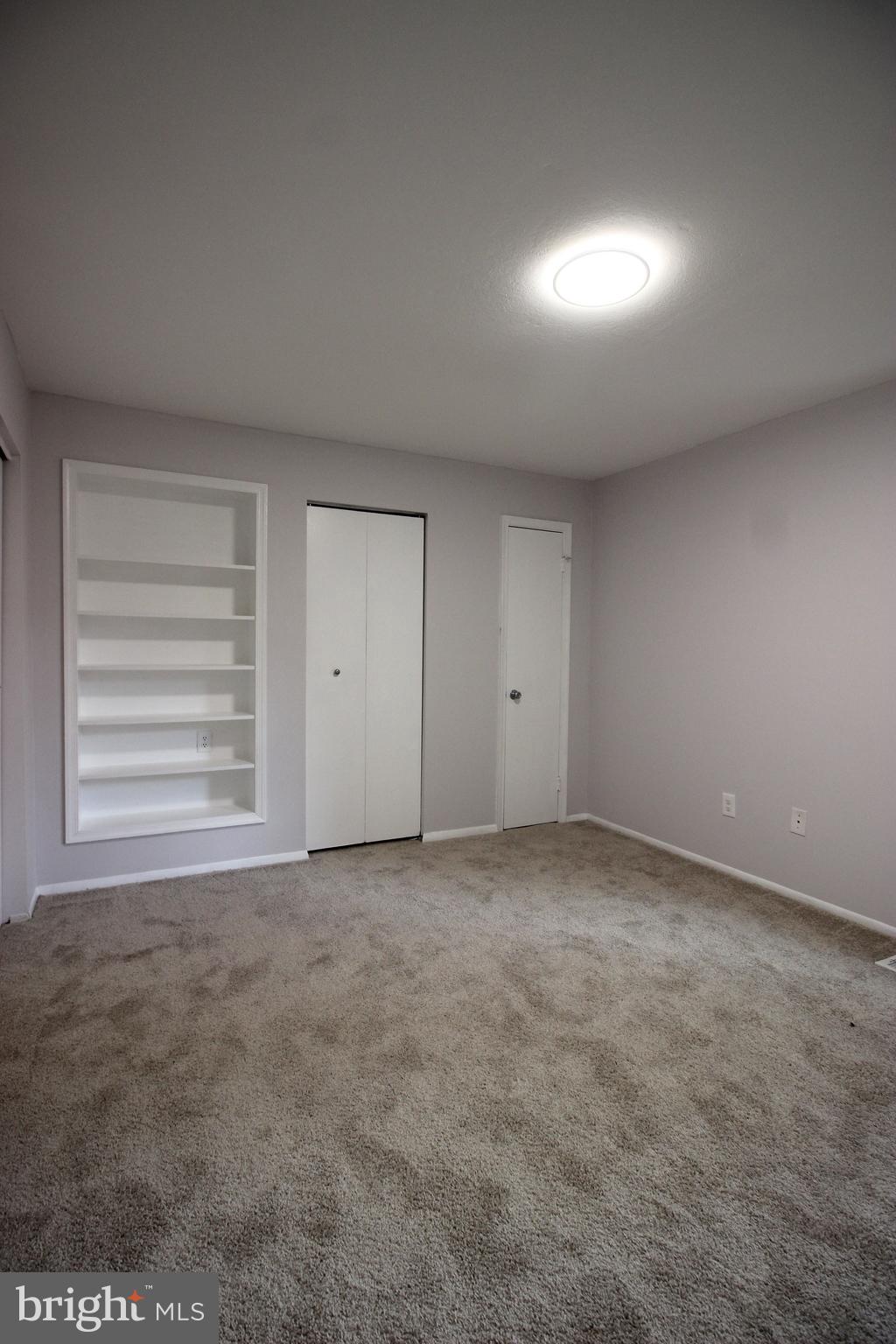 RESTON - Residential Lease