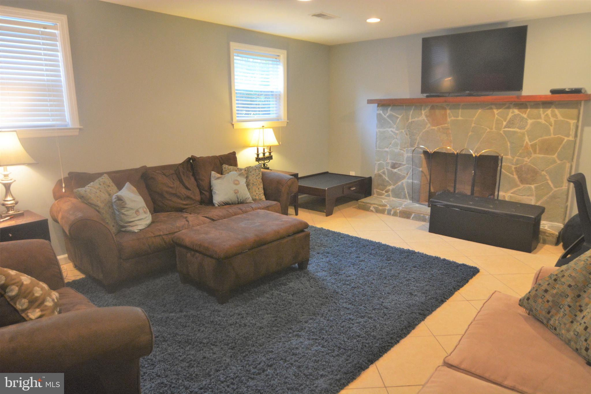 POTOMAC HILLS - Residential Lease