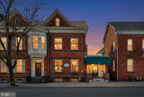 119 BALTIMORE STREET HANOVER PA 17331