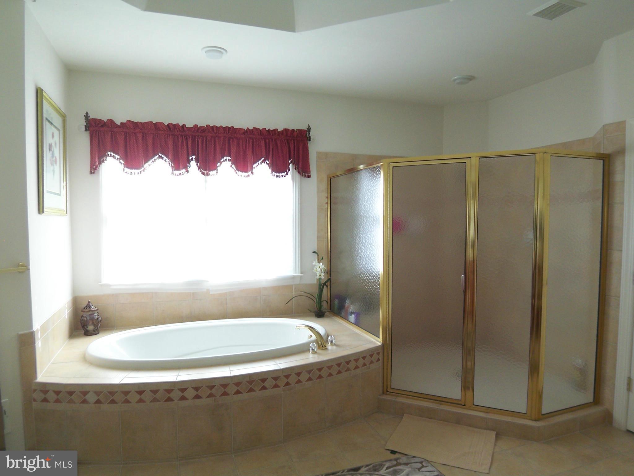 COVENTRY GLEN - Residential