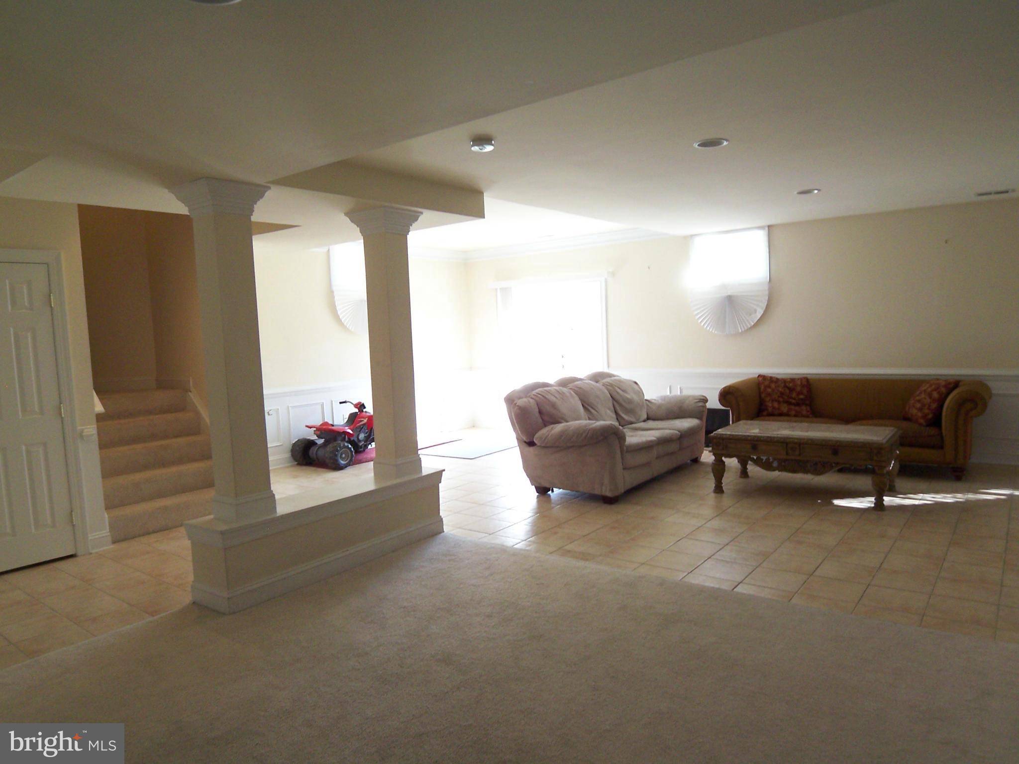 COVENTRY GLEN - Residential