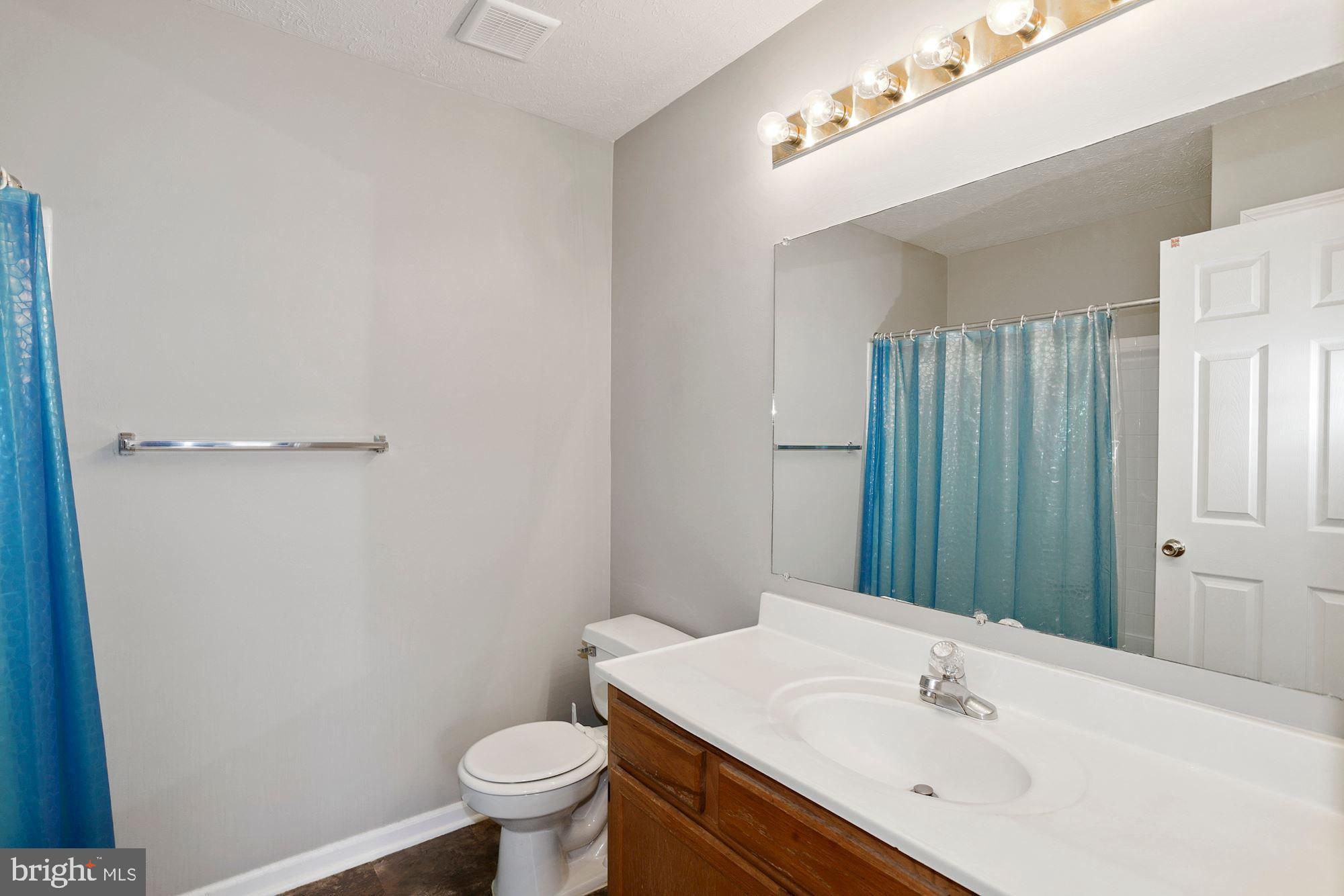 GLENSFORD CONDO - Residential