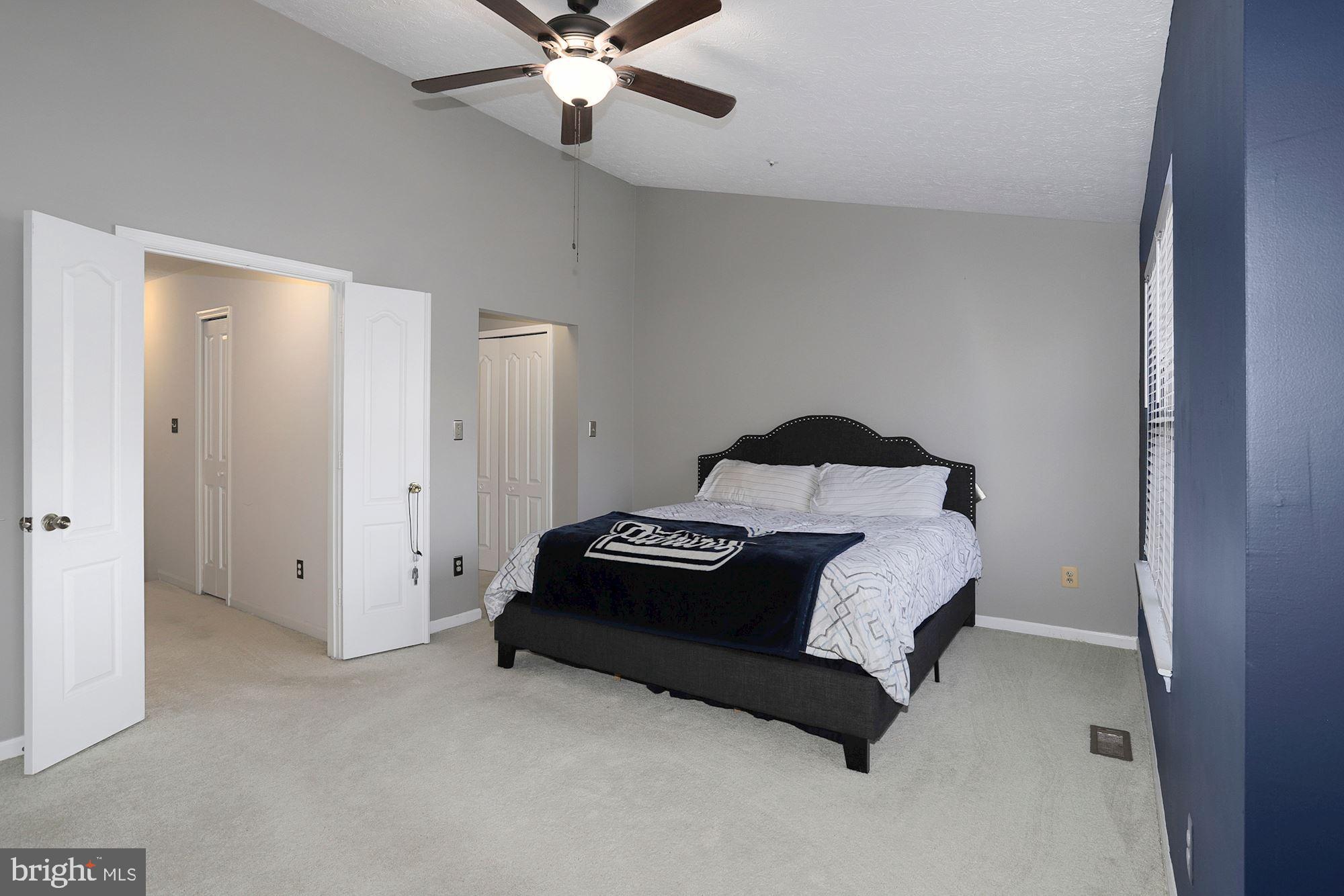 GLENSFORD CONDO - Residential