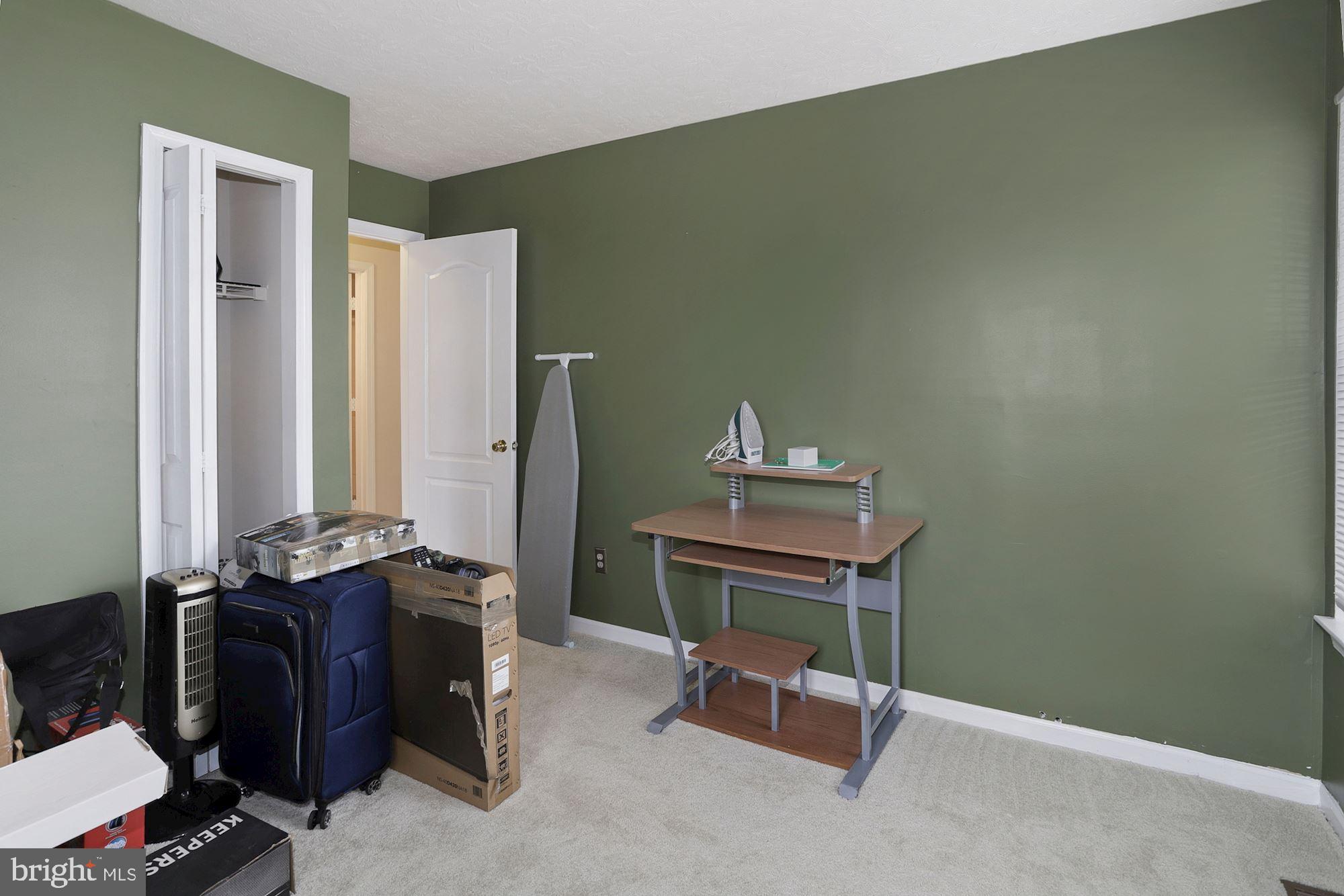 GLENSFORD CONDO - Residential