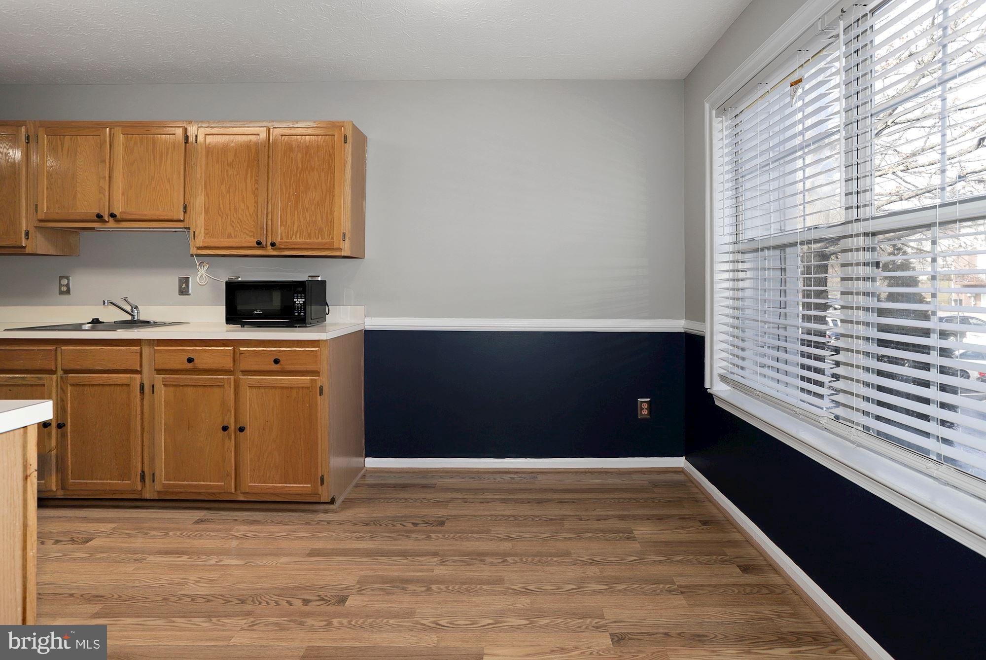 GLENSFORD CONDO - Residential