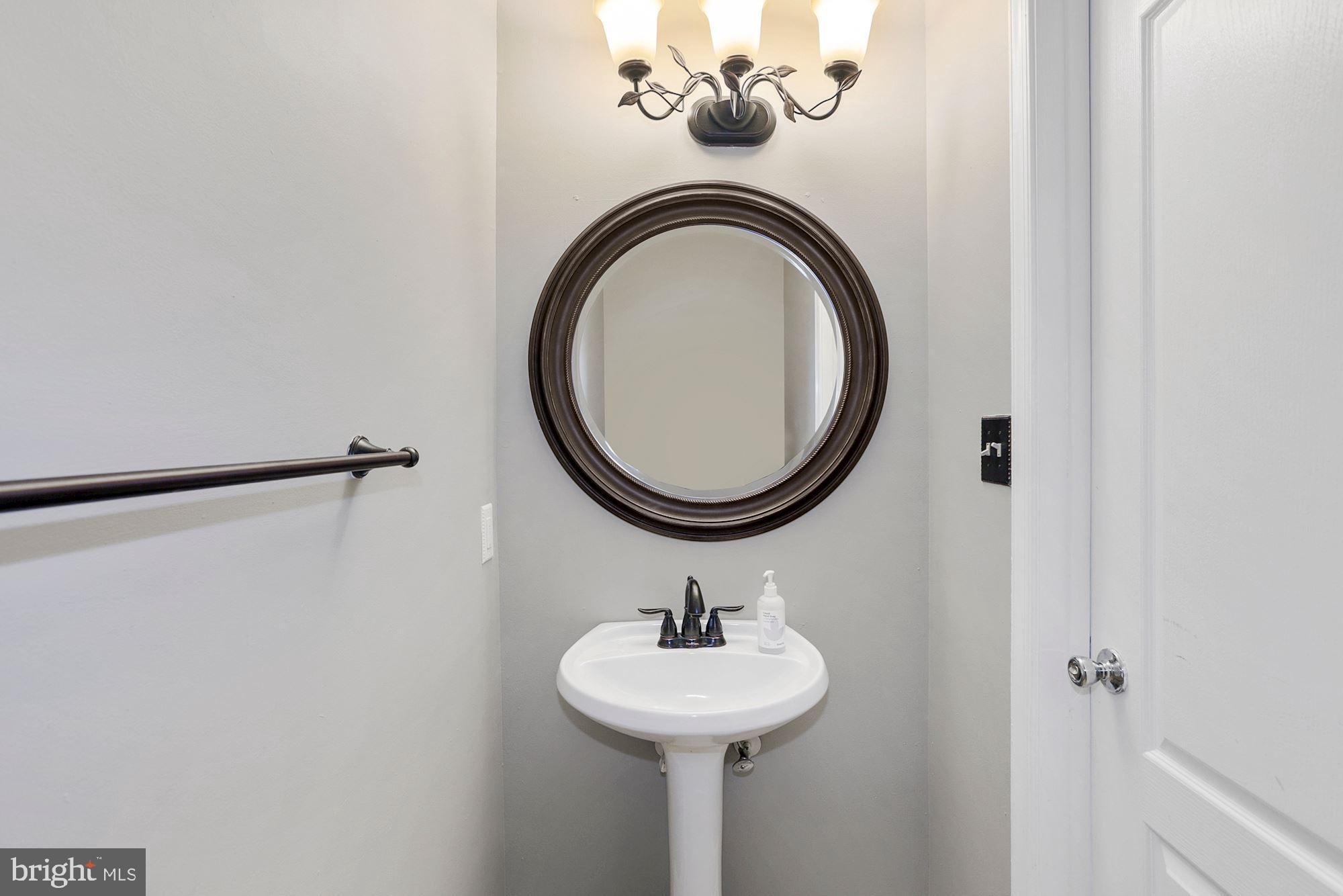 GLENSFORD CONDO - Residential