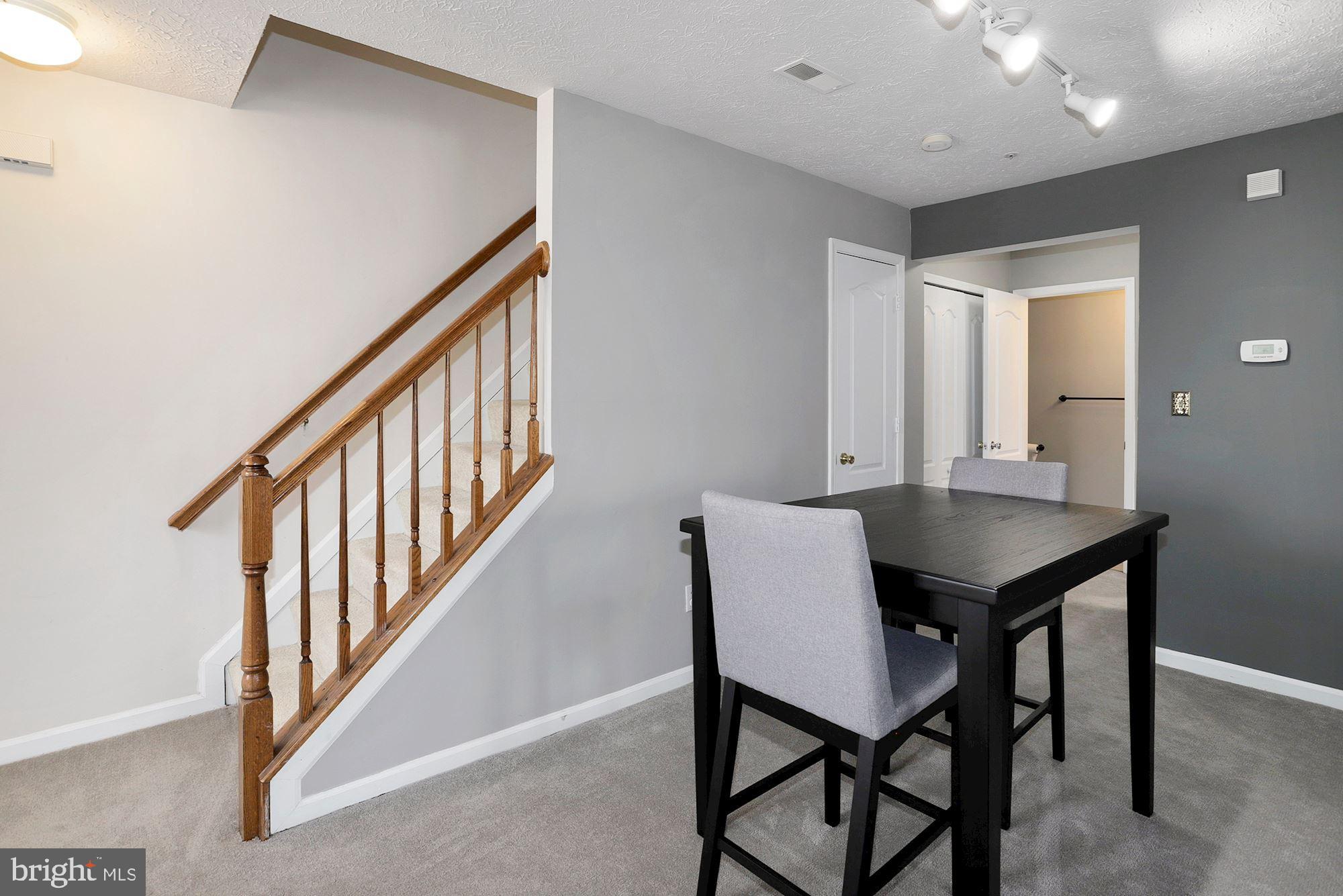 GLENSFORD CONDO - Residential