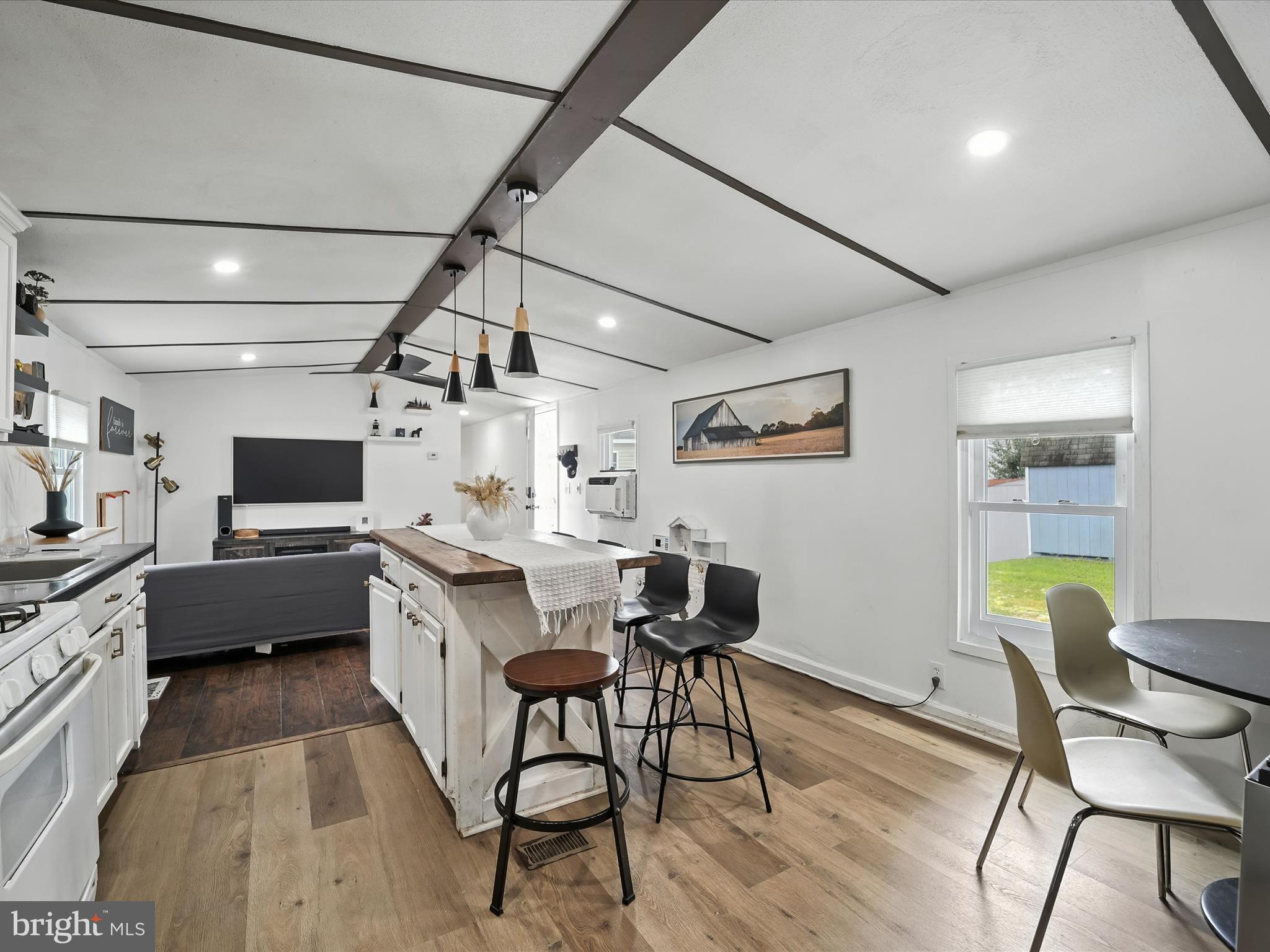 PATUXENT MOBILE ESTATES - Residential