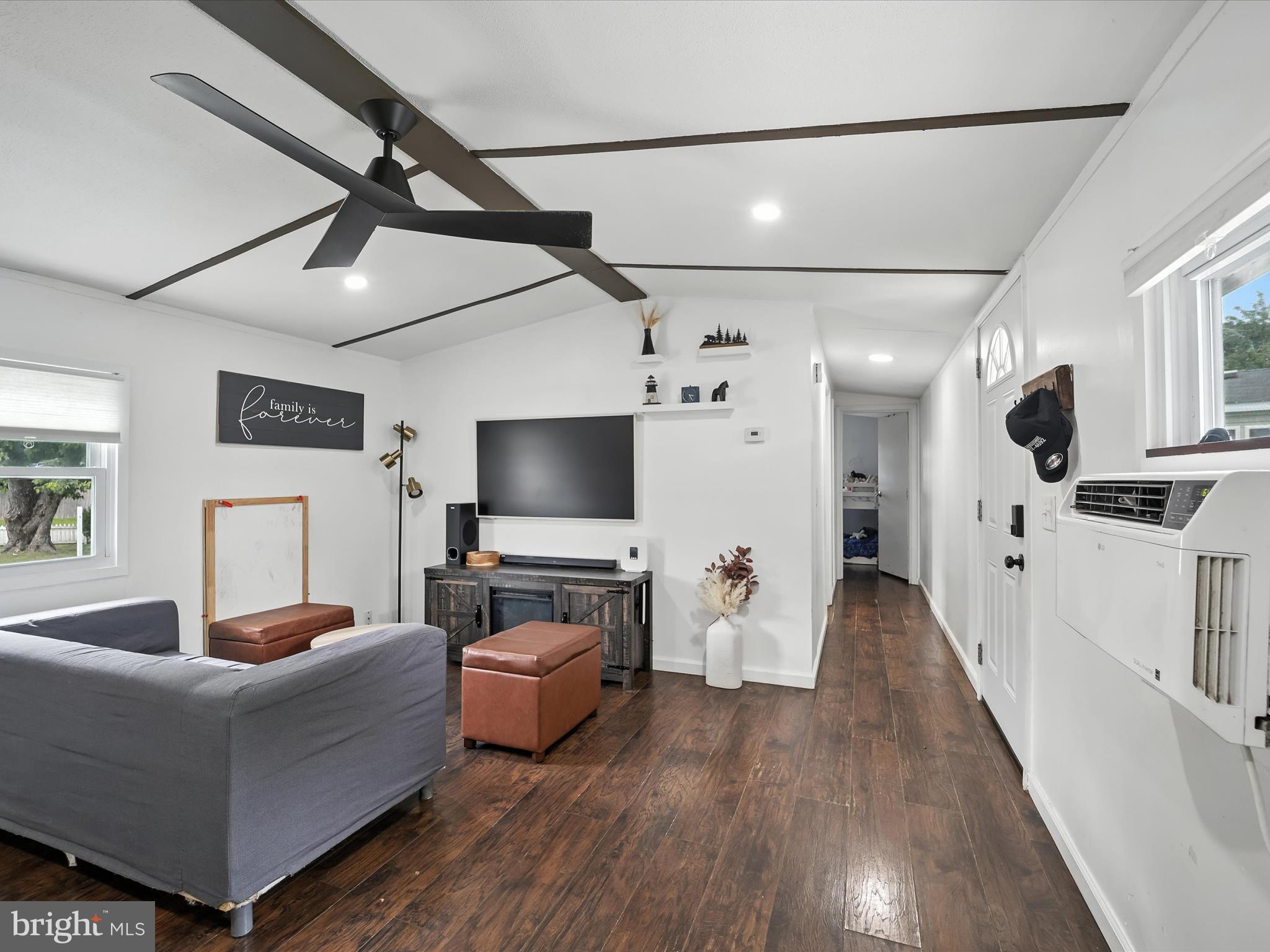 PATUXENT MOBILE ESTATES - Residential