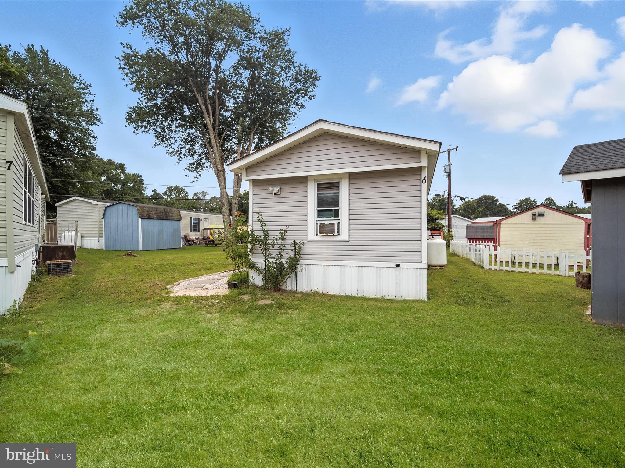 PATUXENT MOBILE ESTATES - Residential