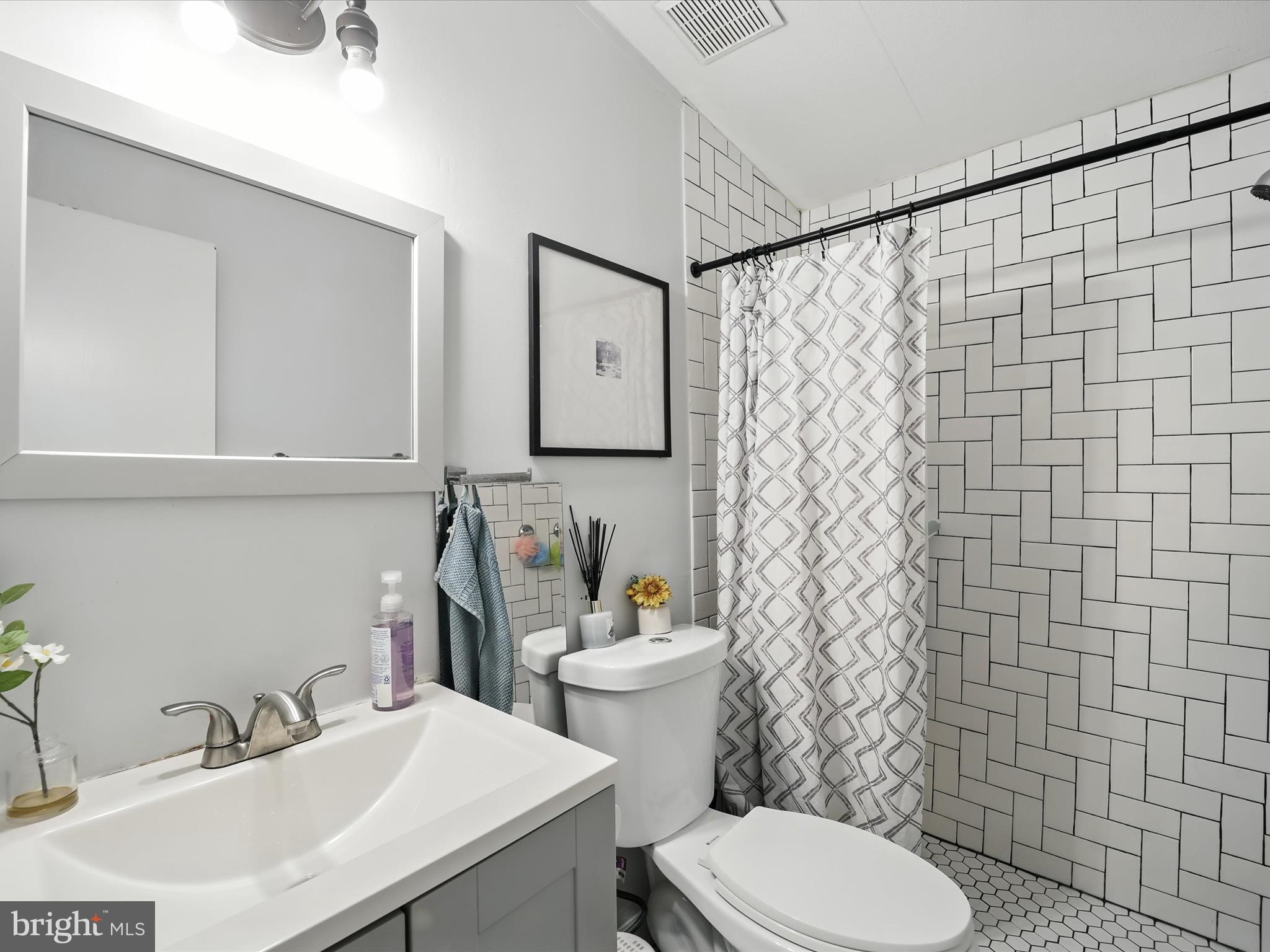 PATUXENT MOBILE ESTATES - Residential