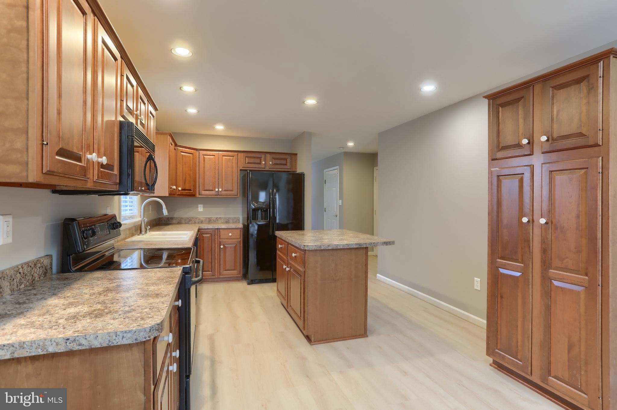 BRYNFIELD - Residential