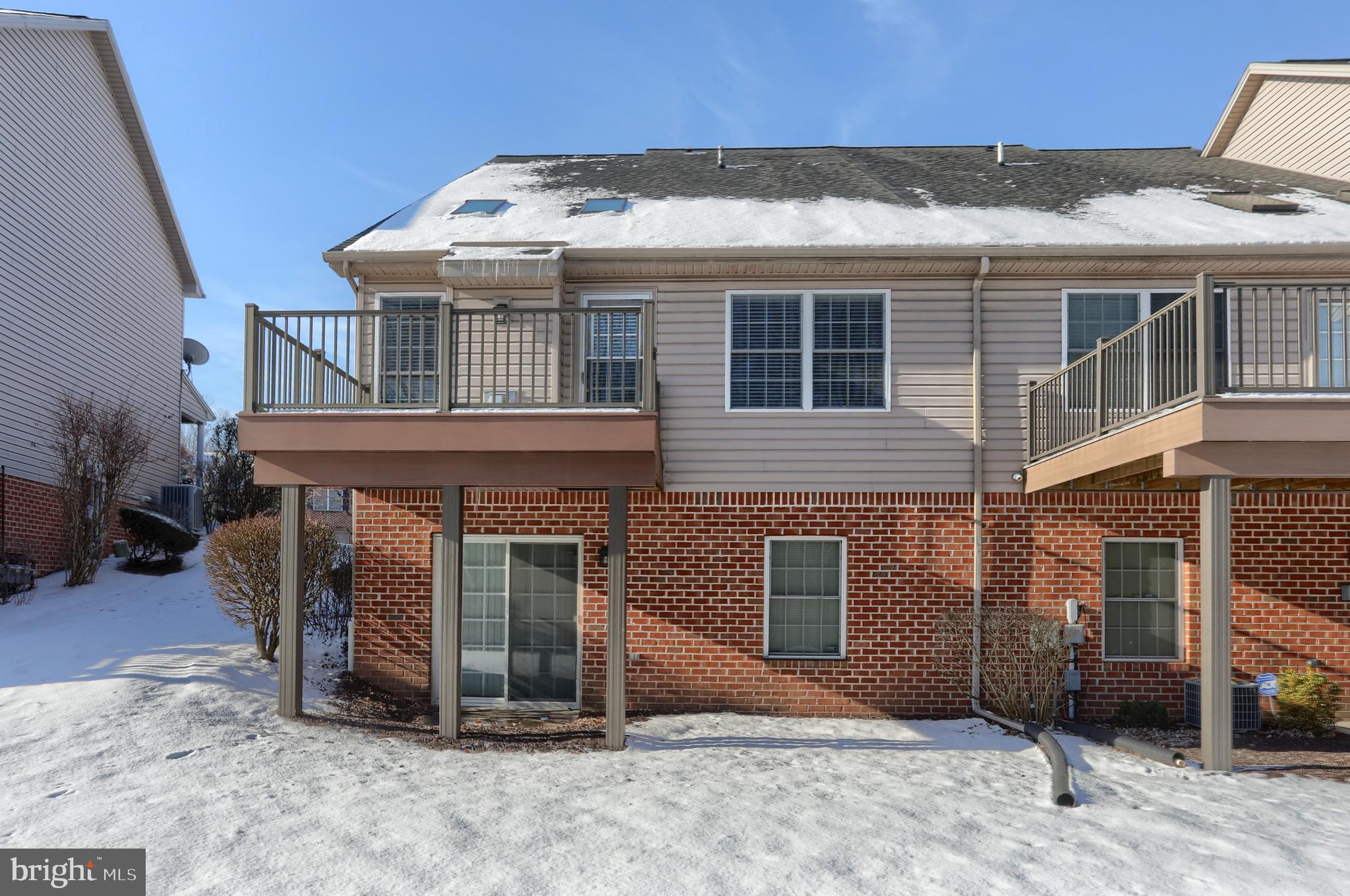 BRYNFIELD - Residential