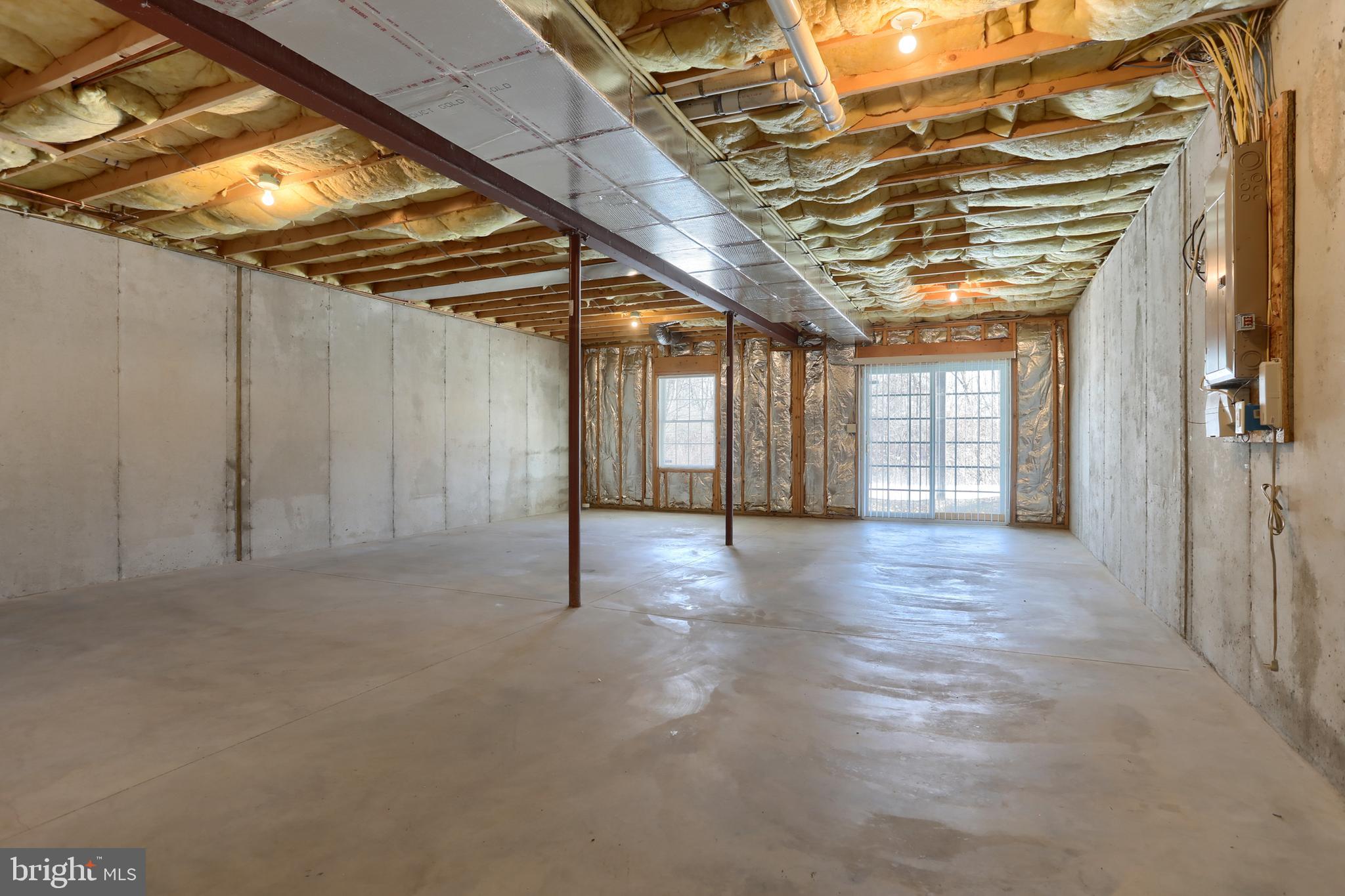 BRYNFIELD - Residential