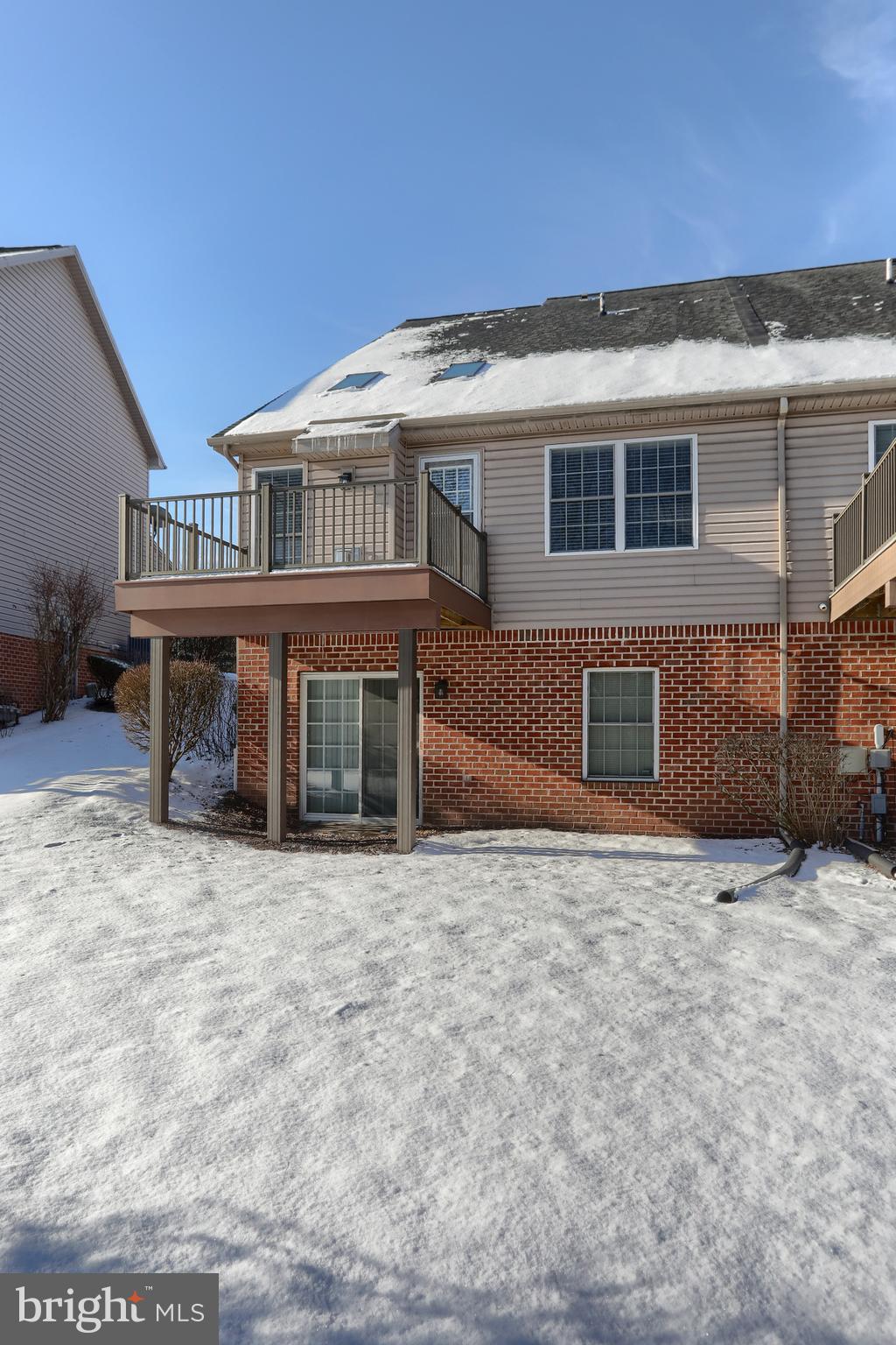 BRYNFIELD - Residential