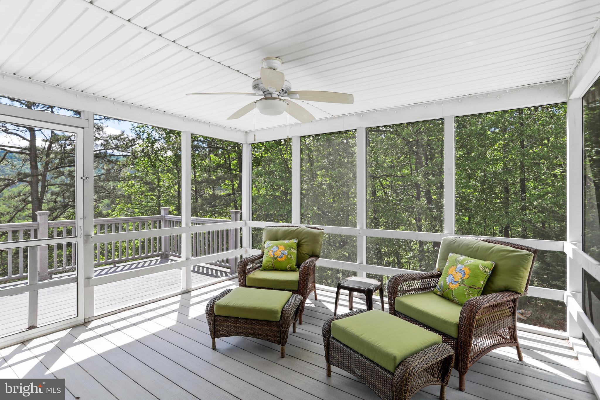 THE WOODS - Residential