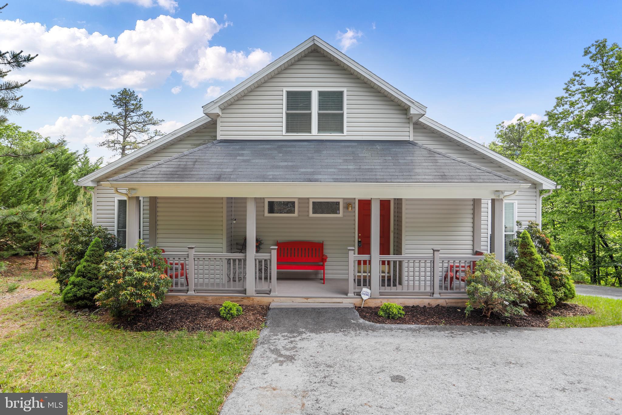 THE WOODS - Residential