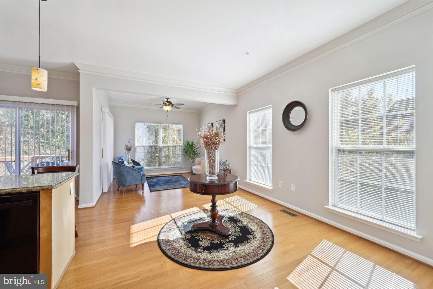 PERRYWOOD - Residential Lease