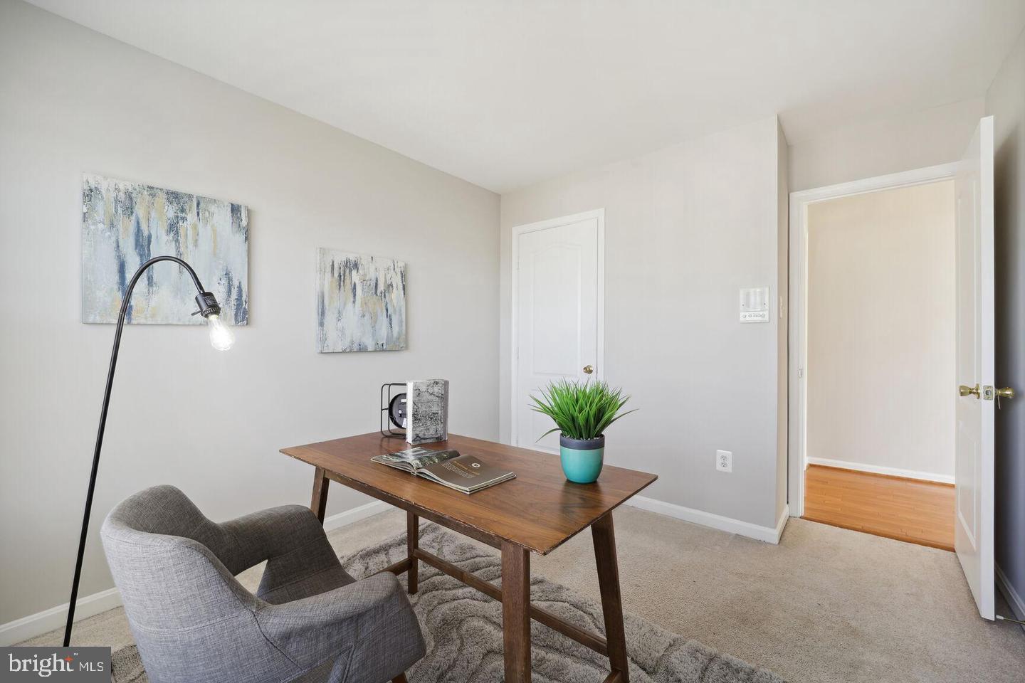 PERRYWOOD - Residential Lease