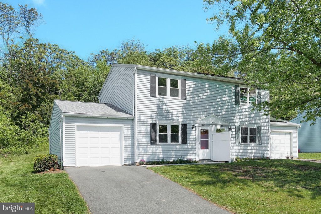 Photo of 1059 Cloverton Drive, COLUMBIA, PA 17512 (MLS # PALA2069380)