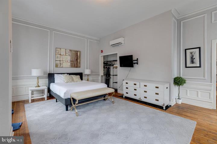 RITTENHOUSE SQUARE - Residential Lease