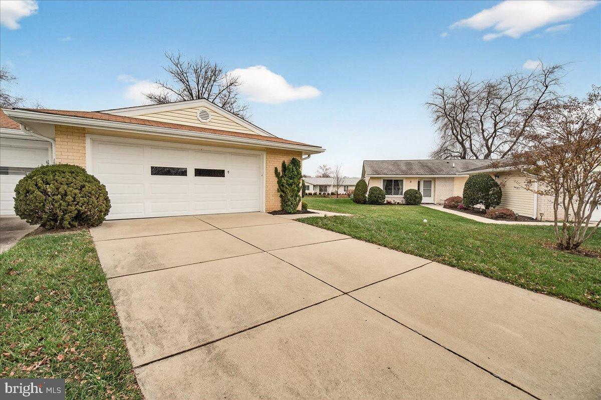 9 FITZHUGH COURT 71-B