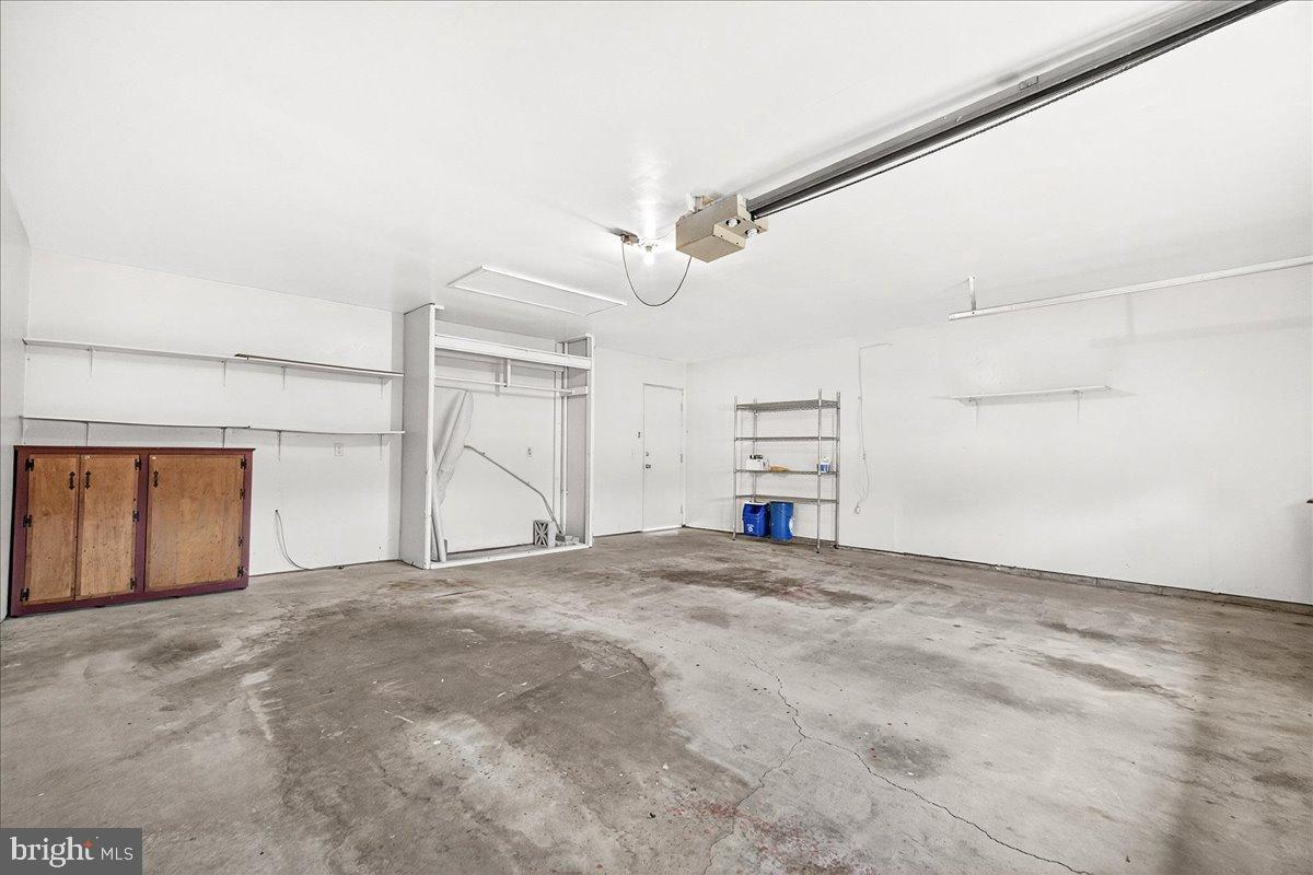 ROSSMOOR MUTUAL #18 - Residential