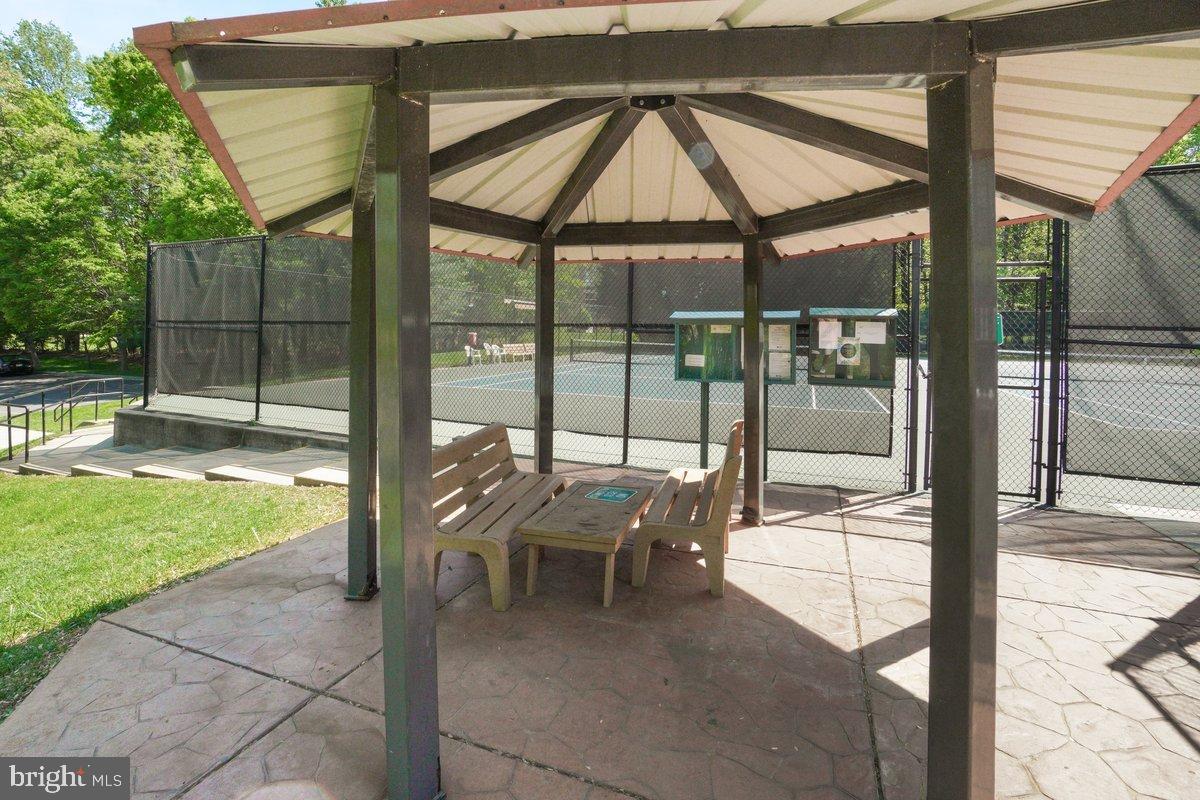 ROSSMOOR MUTUAL #18 - Residential