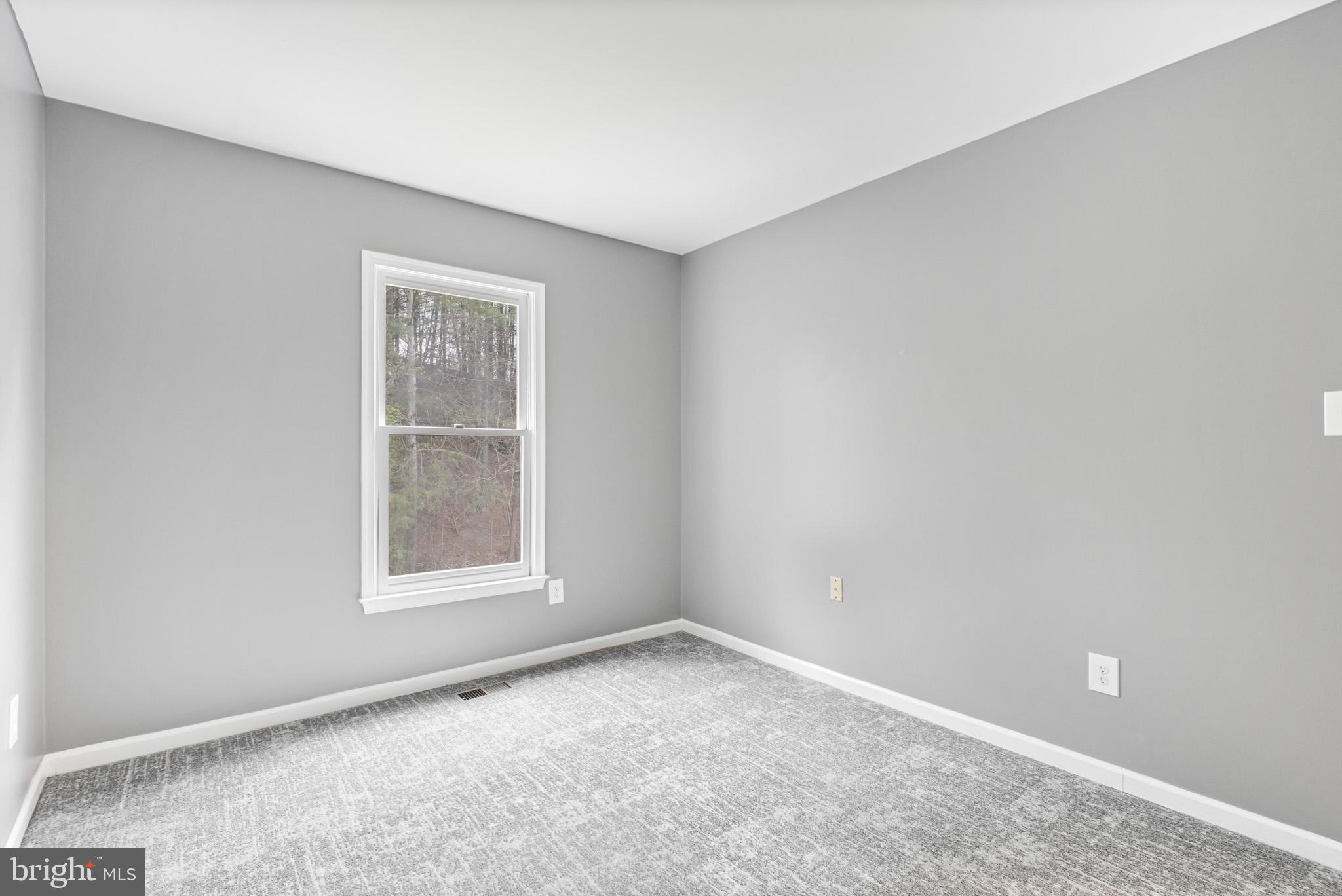 TOWNES OF ASHLEIGH - Residential