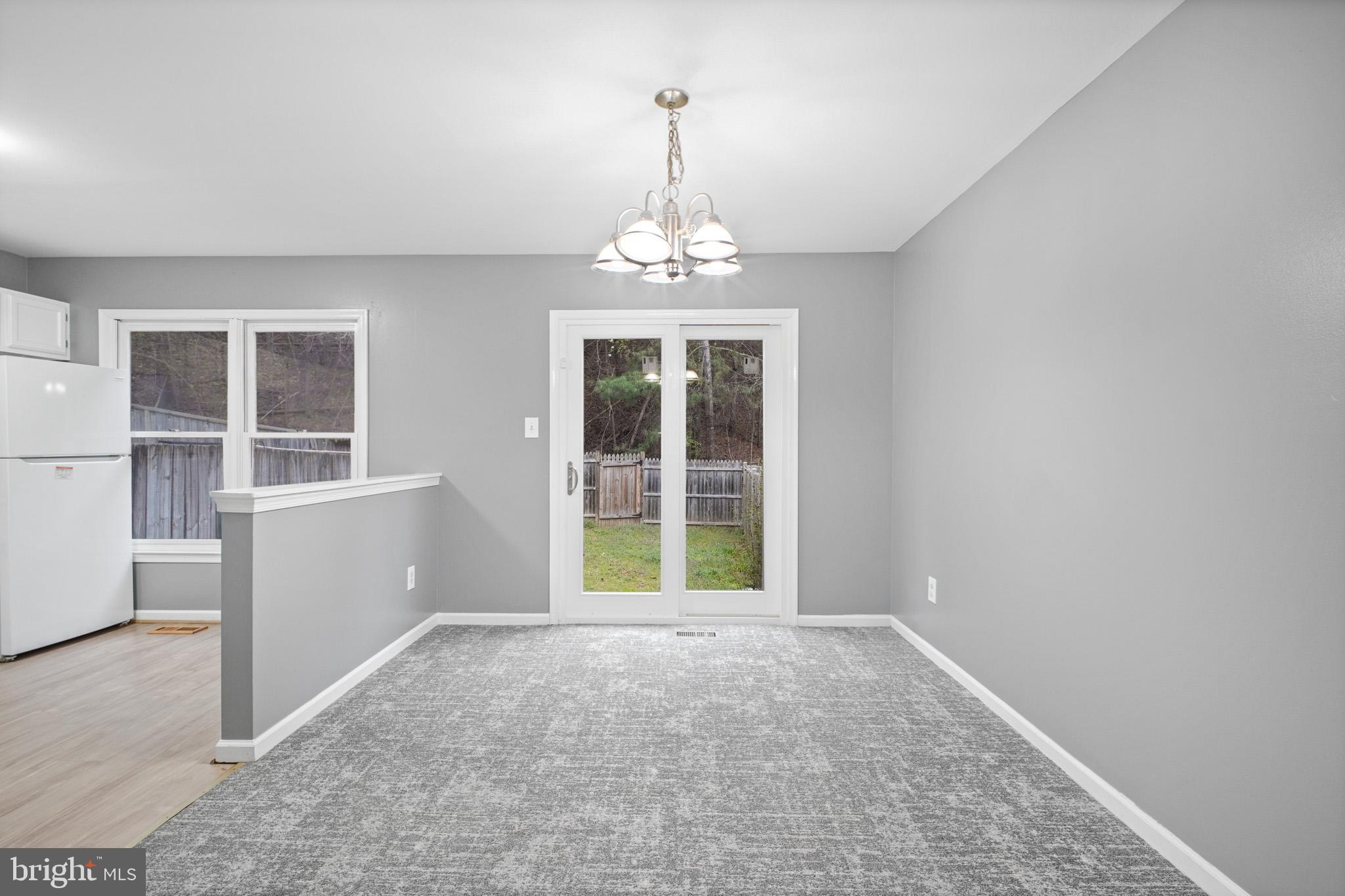 TOWNES OF ASHLEIGH - Residential