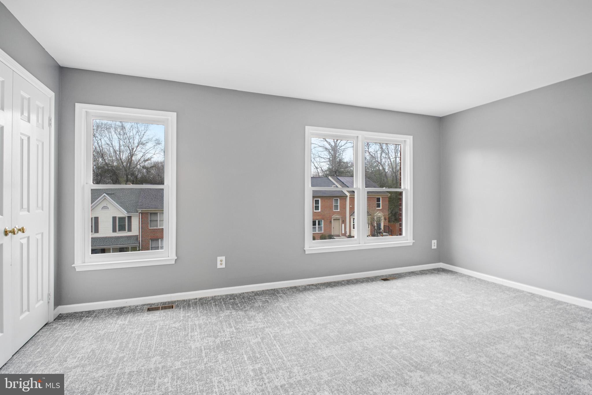 TOWNES OF ASHLEIGH - Residential