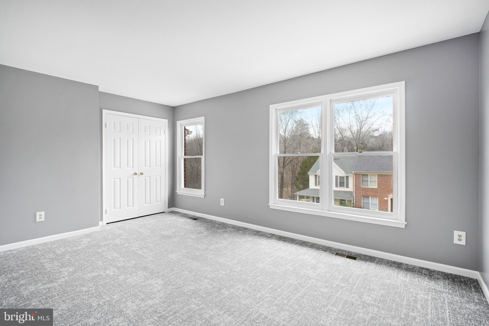 TOWNES OF ASHLEIGH - Residential