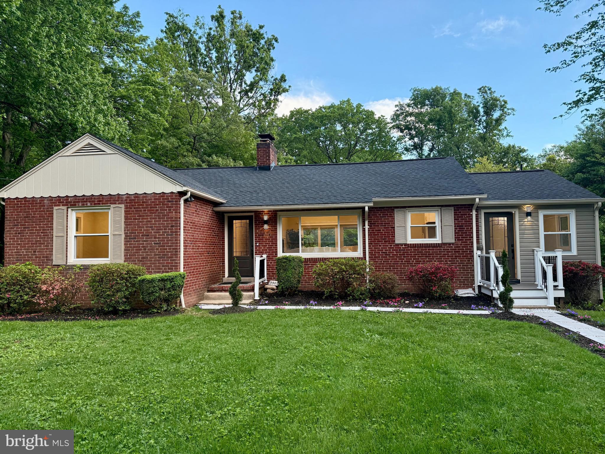 9905 STOUGHTON ROAD