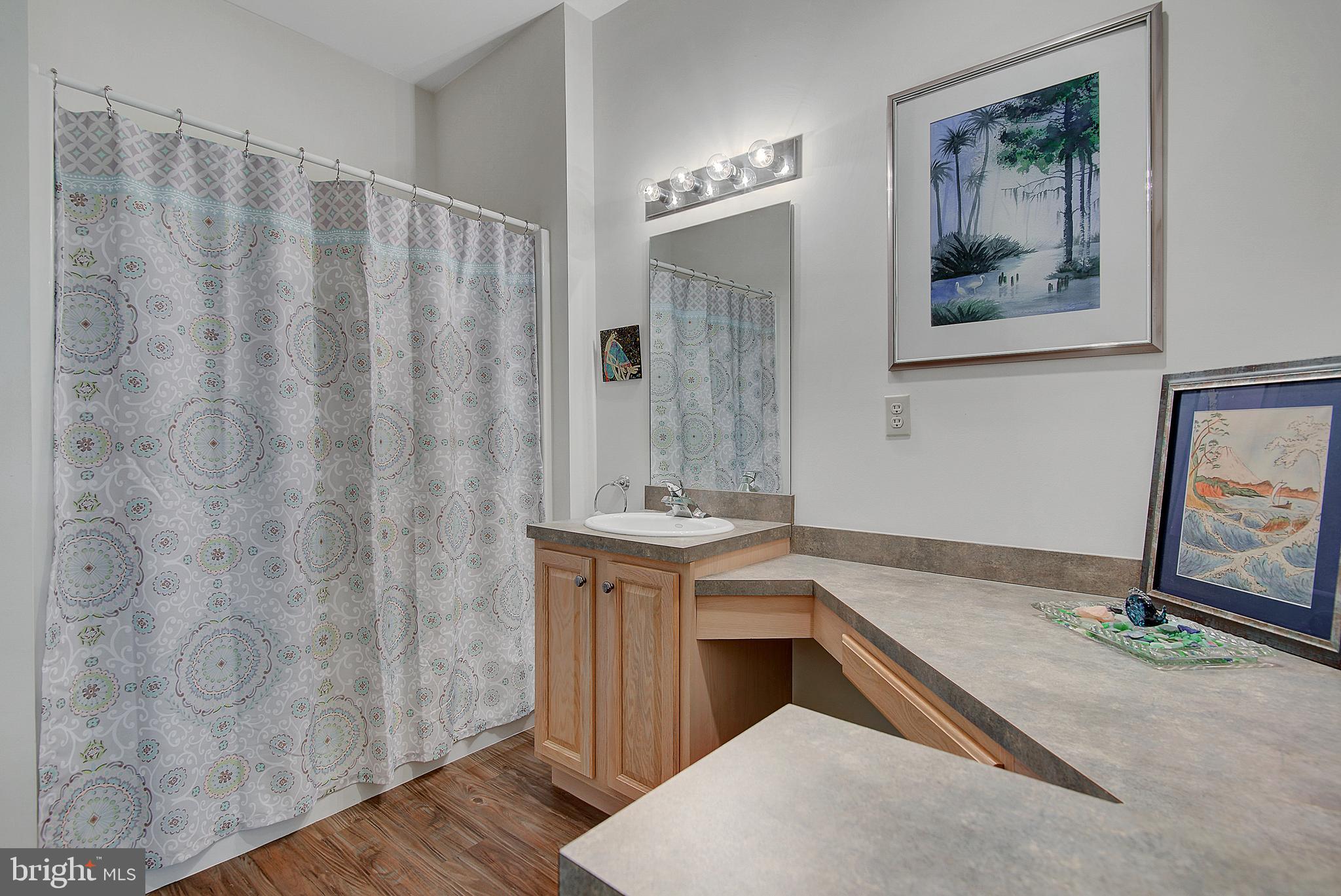 WESLEY MEWS - Residential