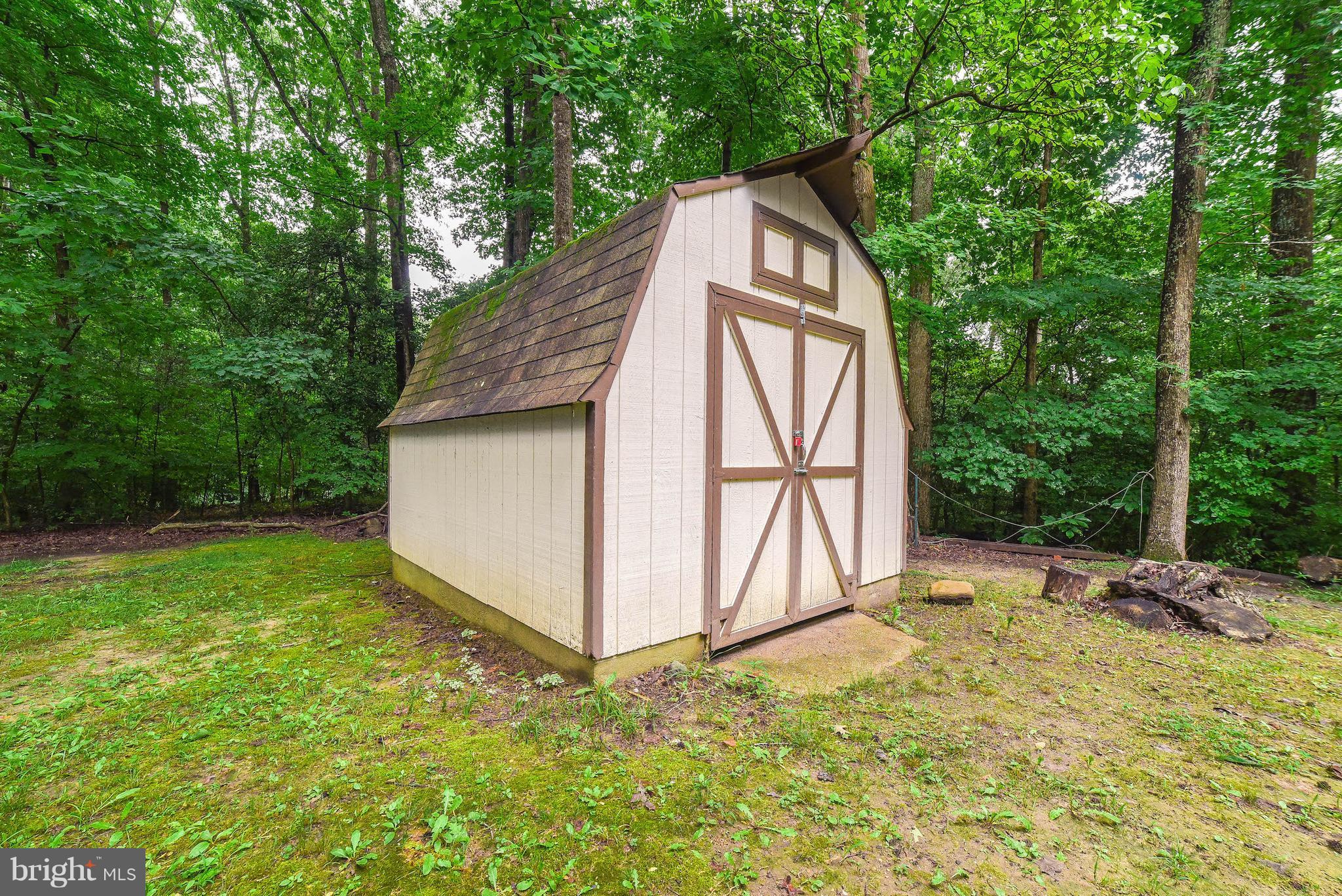 HOLLY GAF ACRES - Residential