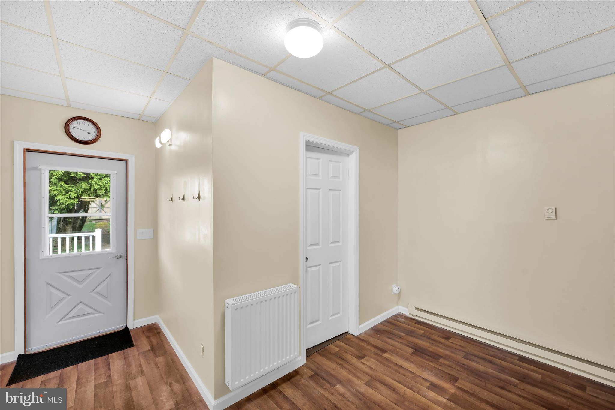 FRACKVILLE - Residential