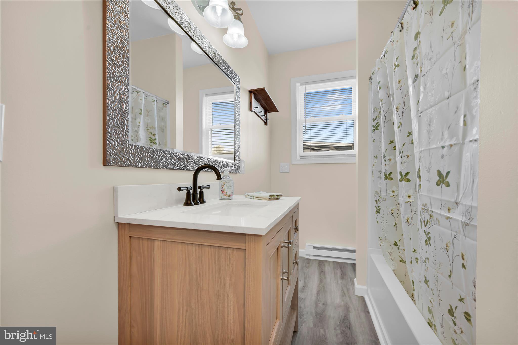 FRACKVILLE - Residential