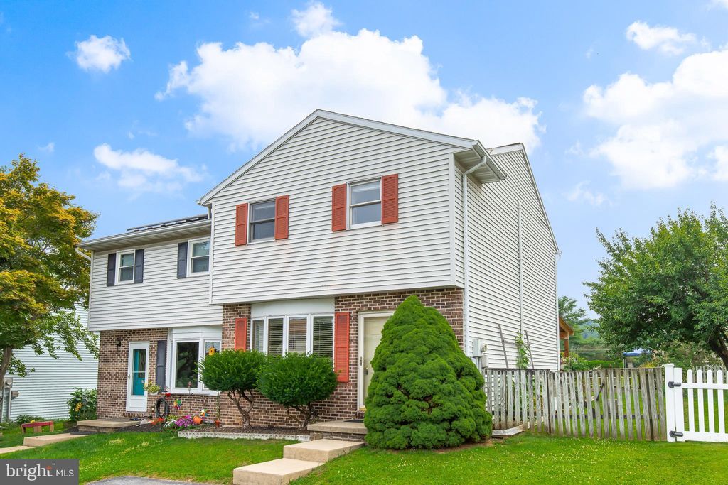 Photo of 274 Riverview Drive, Ephrata, PA 17522 (MLS # PALA2054680)