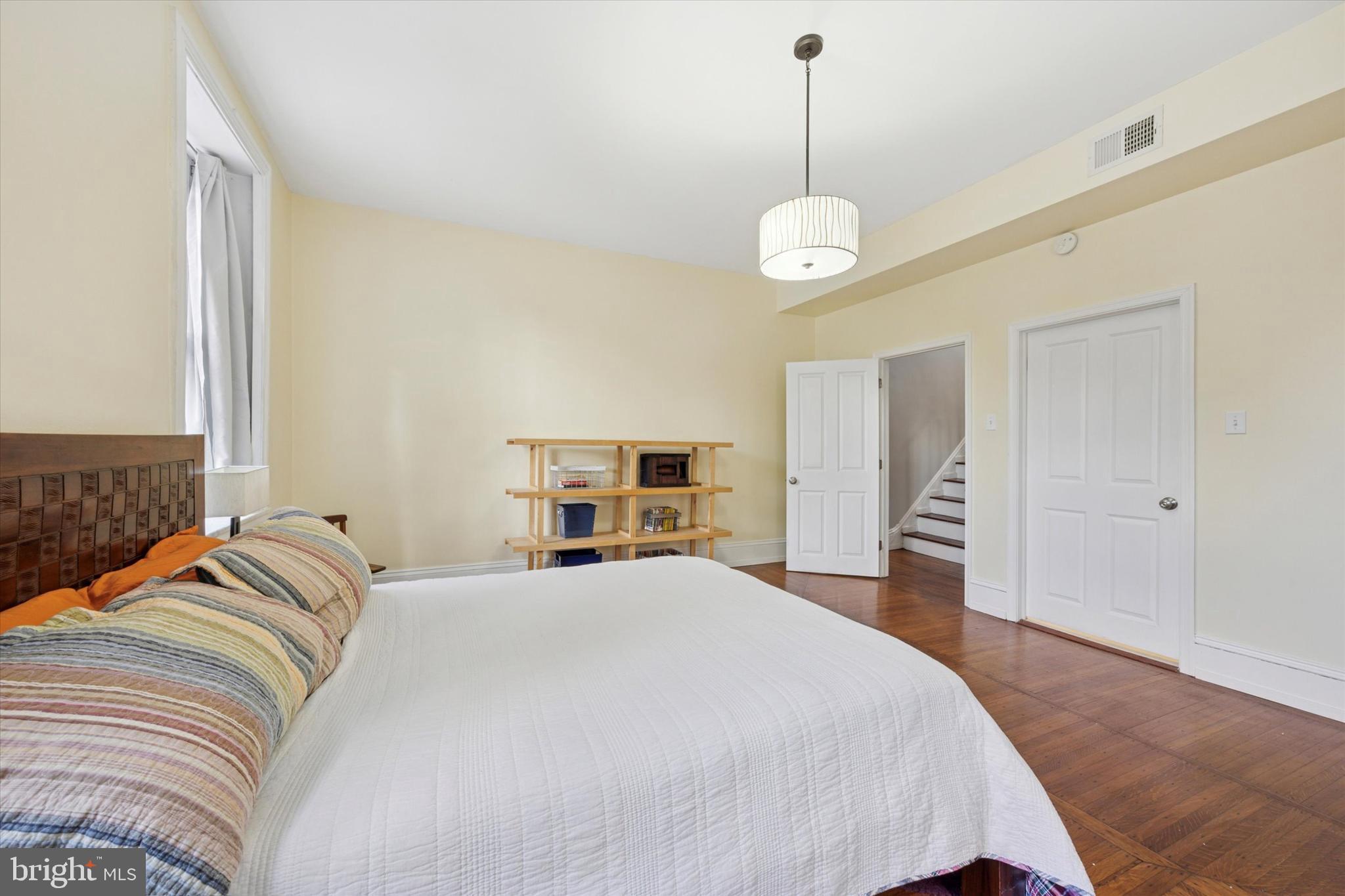 GERMANTOWN - Residential