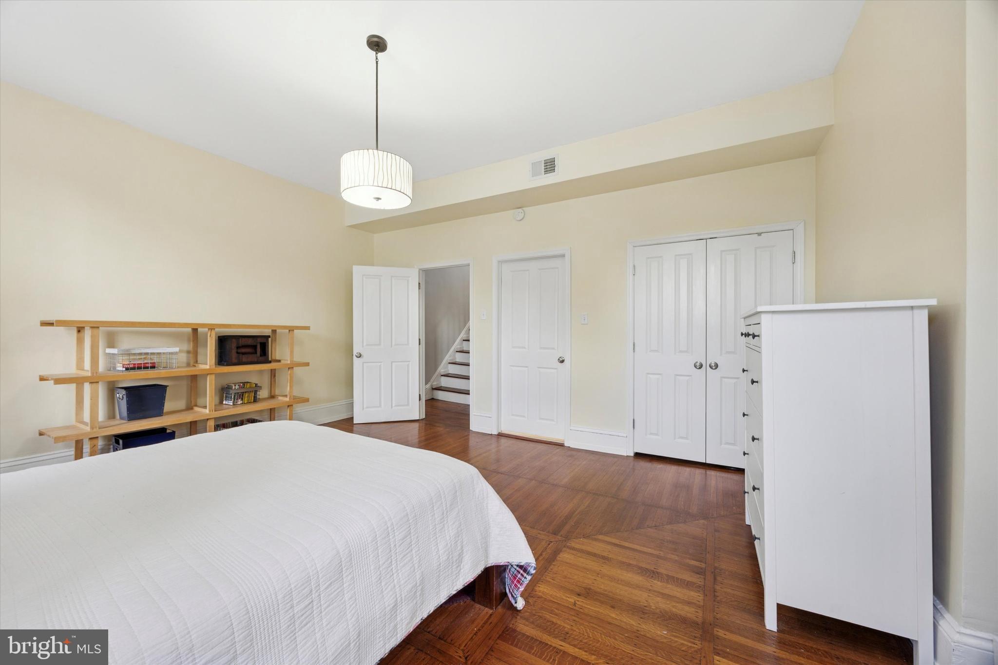 GERMANTOWN - Residential