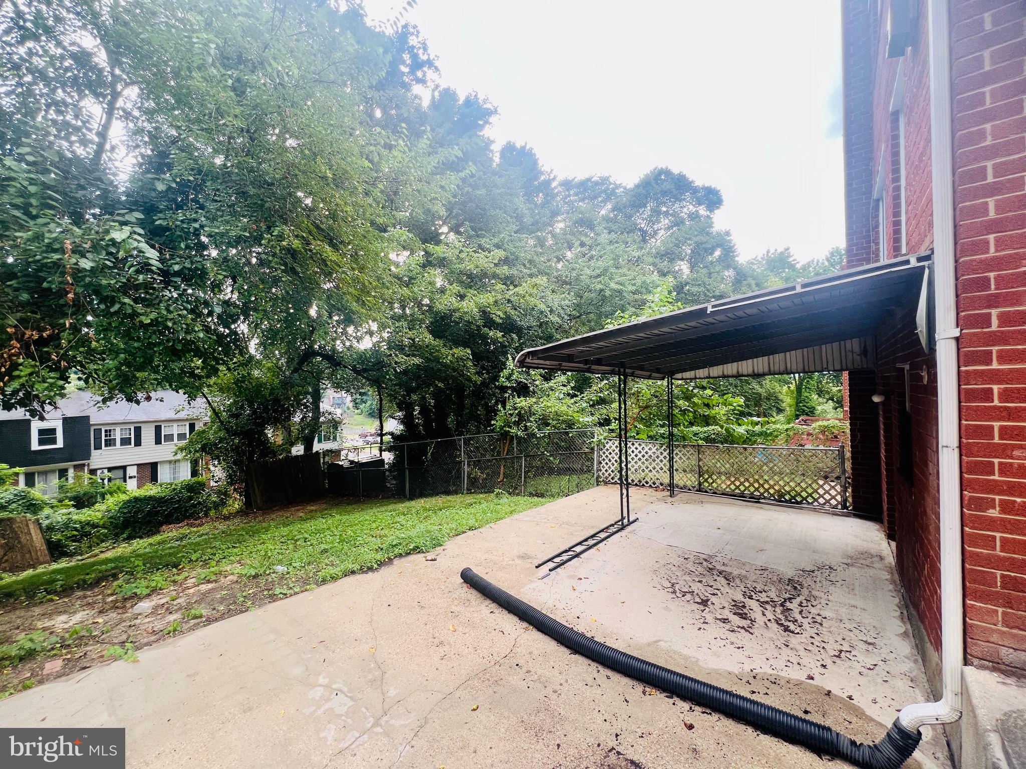 OXON RUN HILLS - Residential Lease