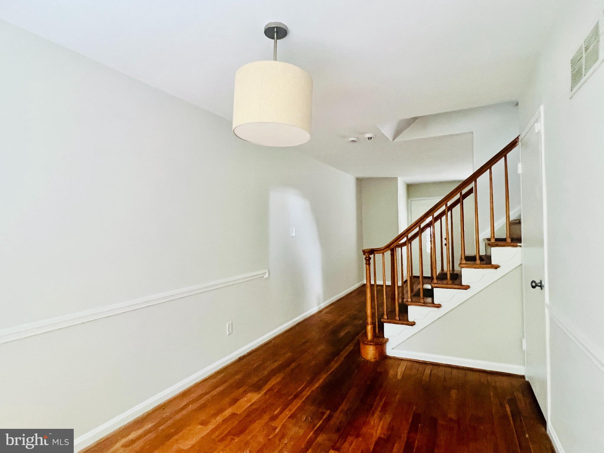 OXON RUN HILLS - Residential Lease