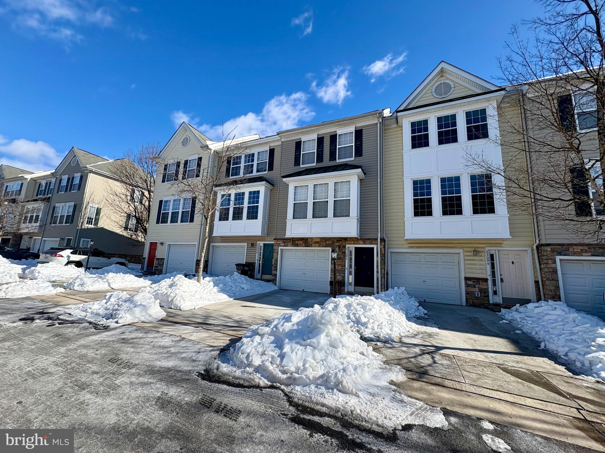 PARKSIDE AT DULLES - Residential