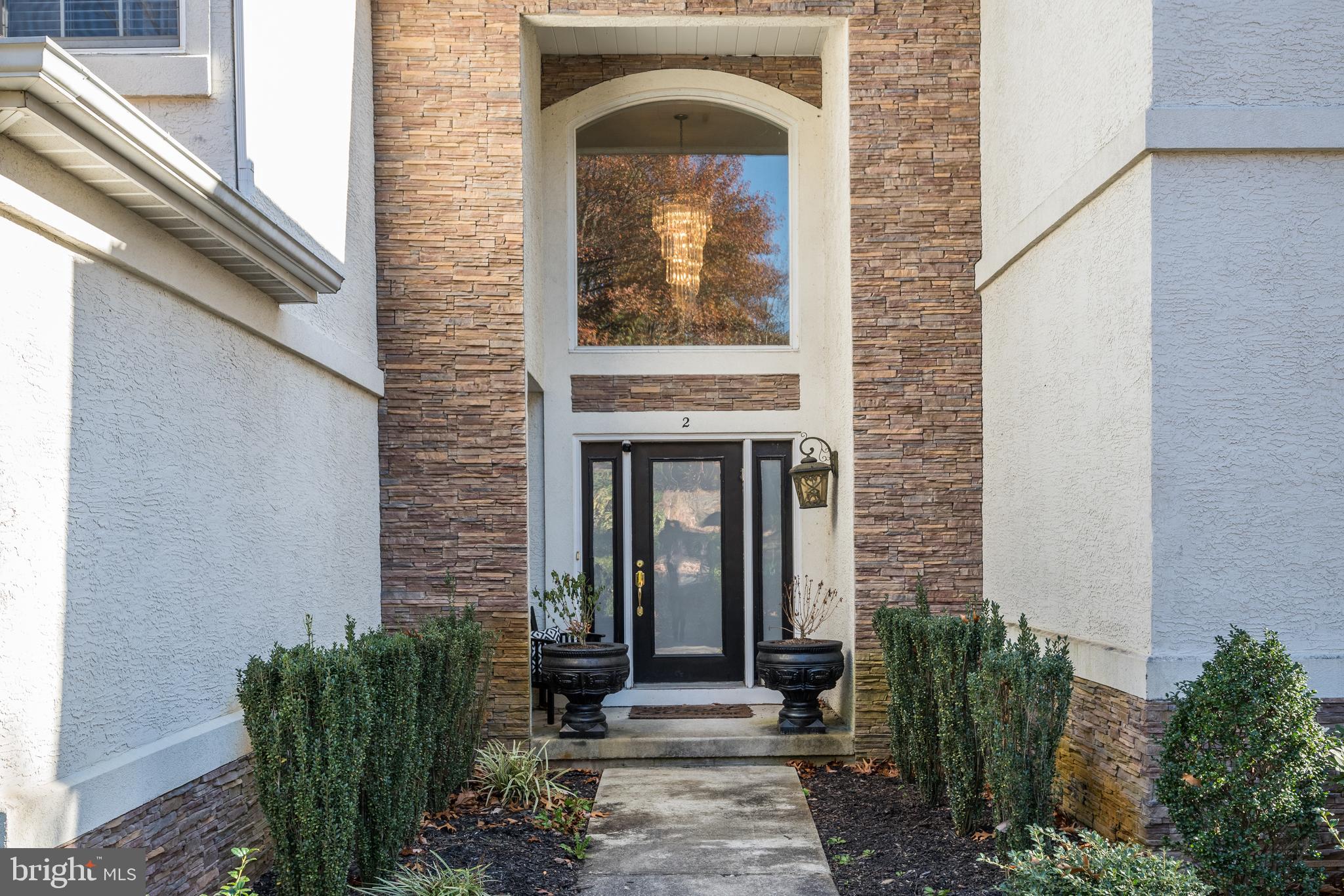 2 CALLISON LANE