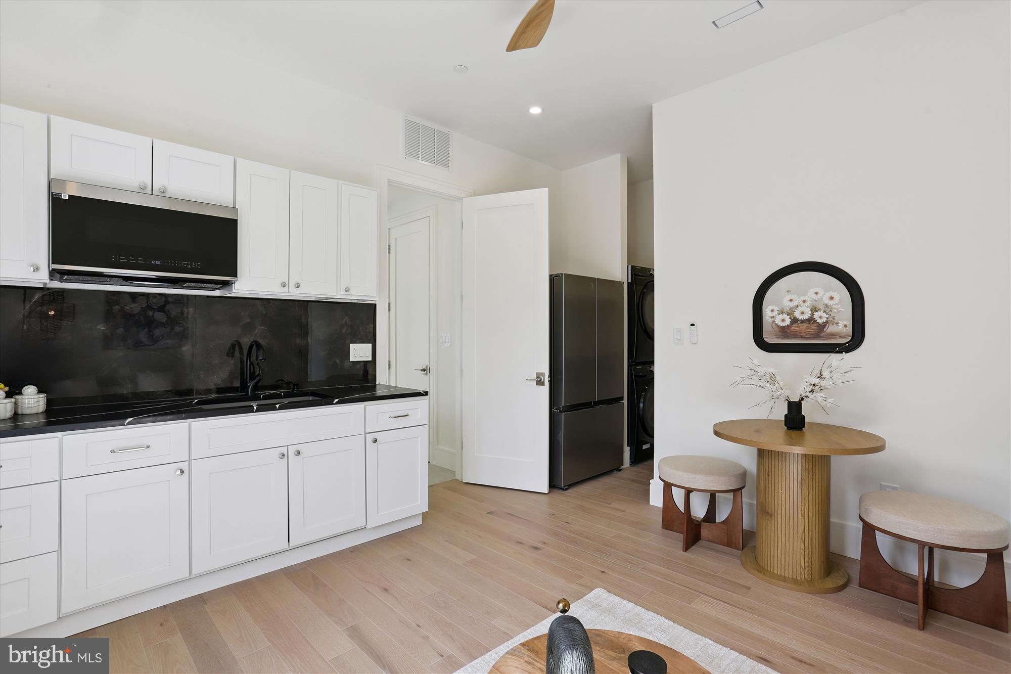 CAPITOL VIEW PARK - Residential